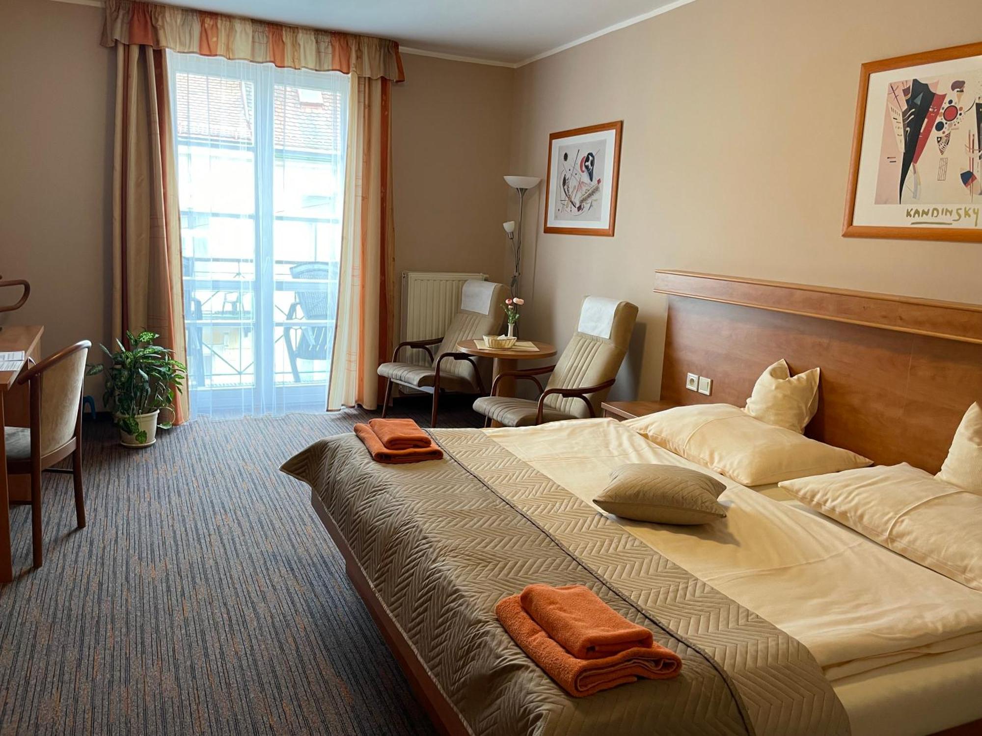 Ld Palace Spa & Kur Frantiskovy Lazne Luaran gambar