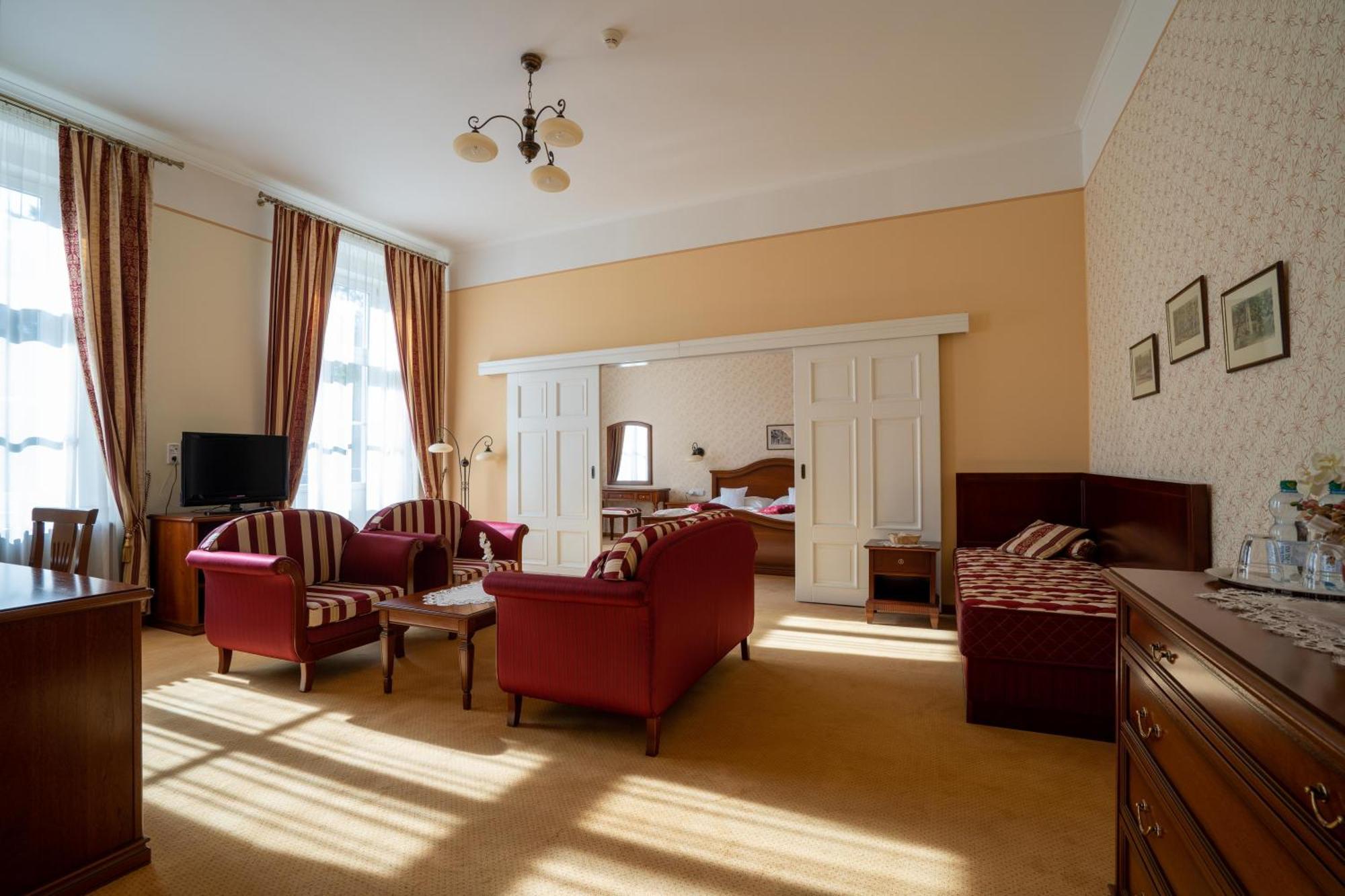 Ld Palace Spa & Kur Frantiskovy Lazne Luaran gambar